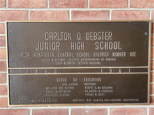 Plaque from the buildin's dedication